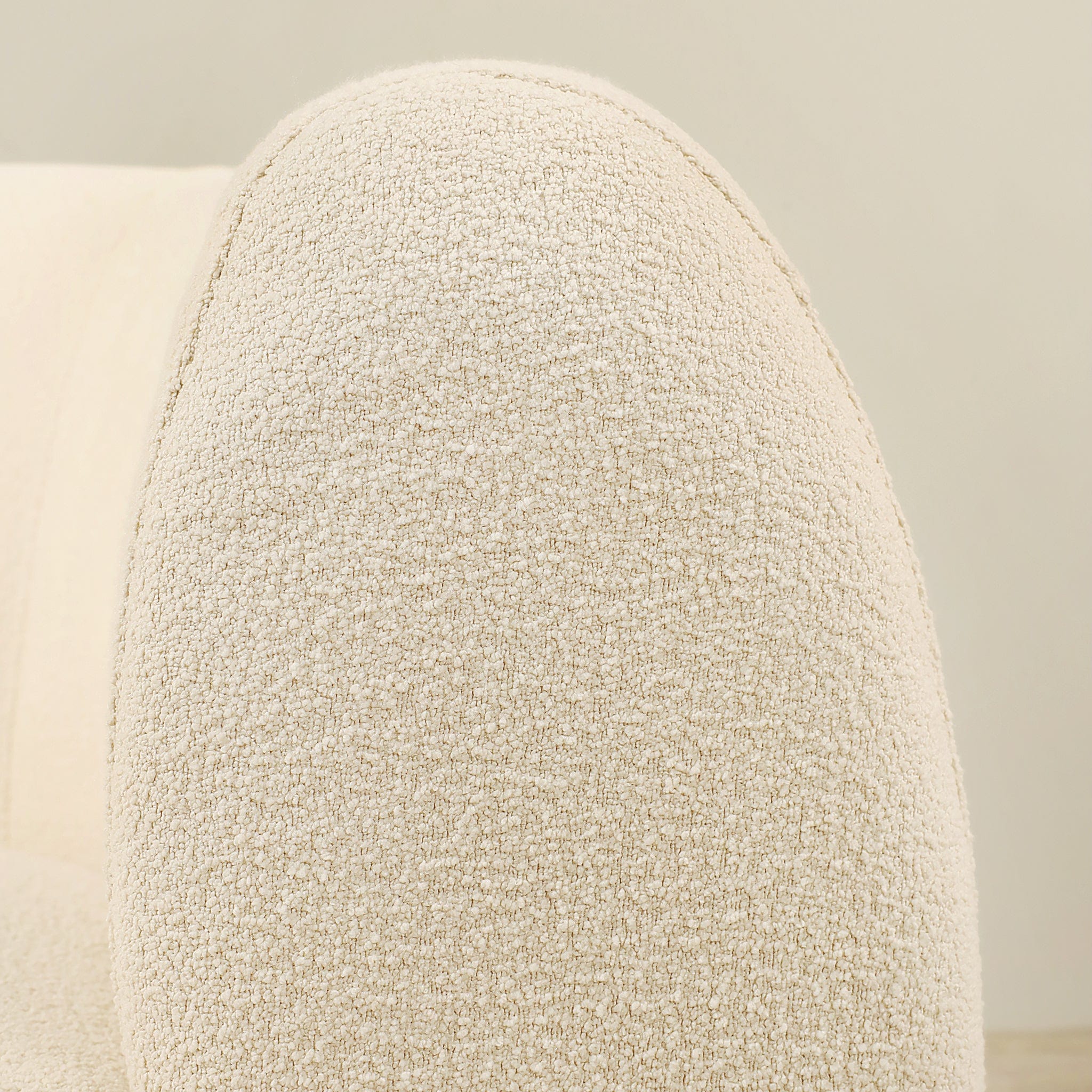 Leon - Bouclé<br> Sofa - Bloomr