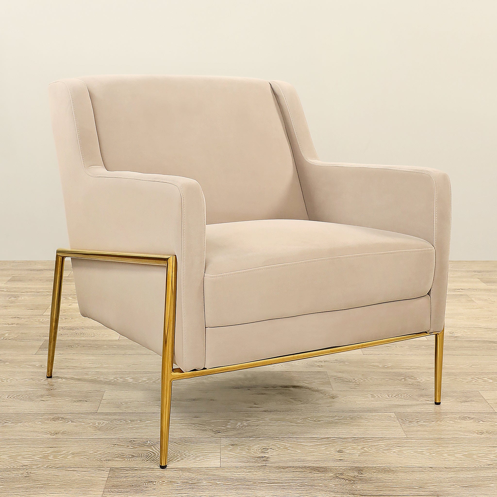 Ludo <br> Armchair Lounge Chair - Bloomr